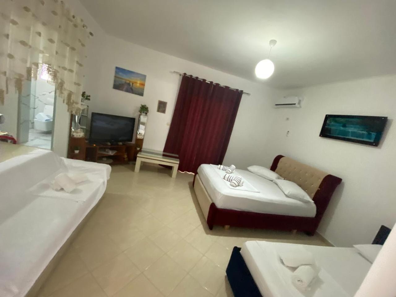 Vila Avni Likometi Ksamil Phòng bức ảnh