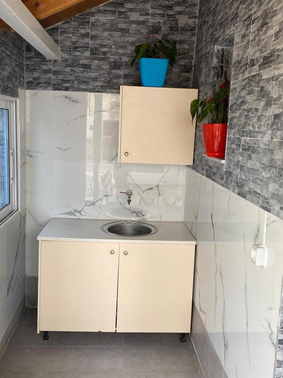 Vila Avni Likometi Ksamil Phòng bức ảnh