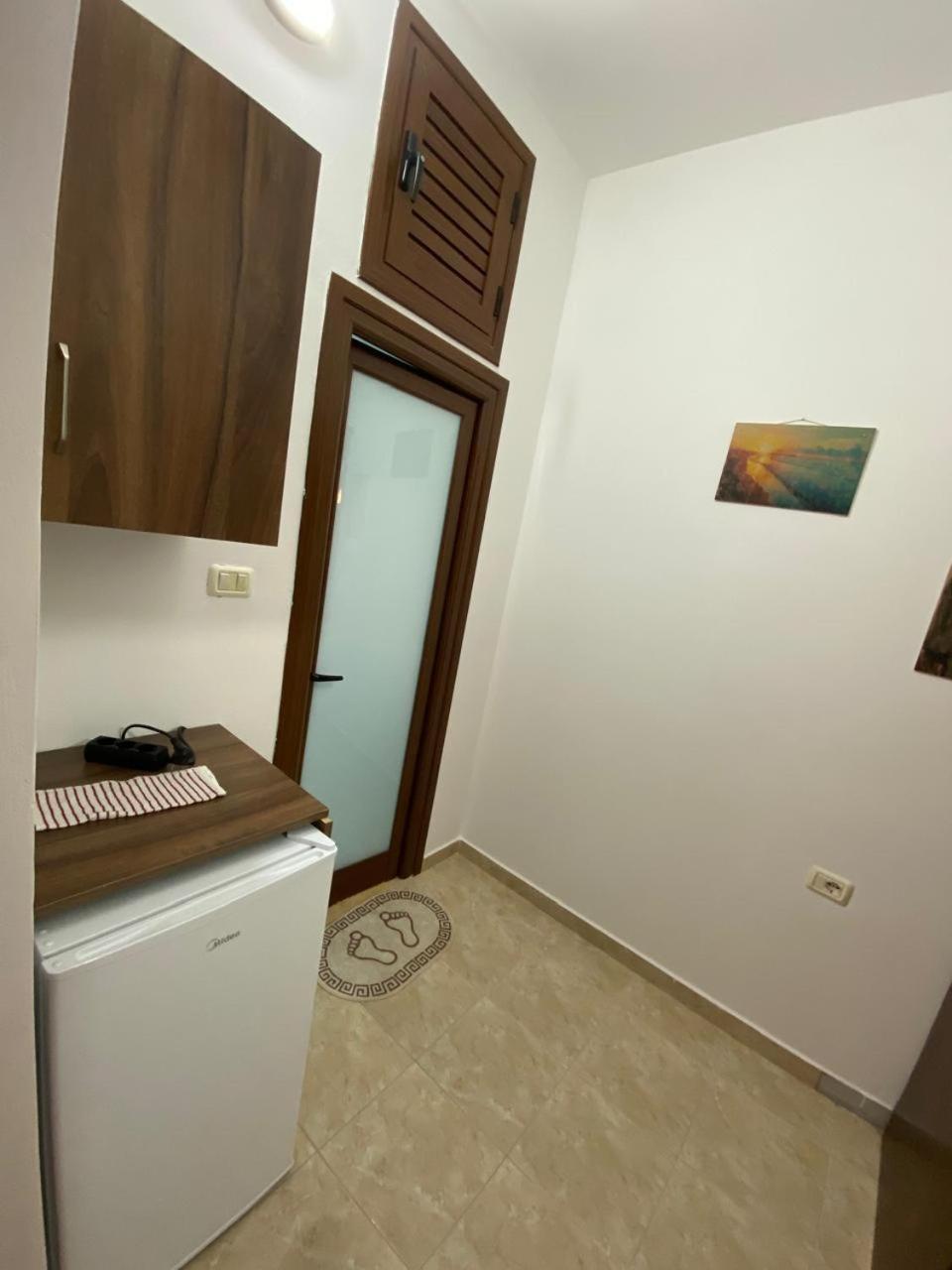 Vila Avni Likometi Ksamil Phòng bức ảnh